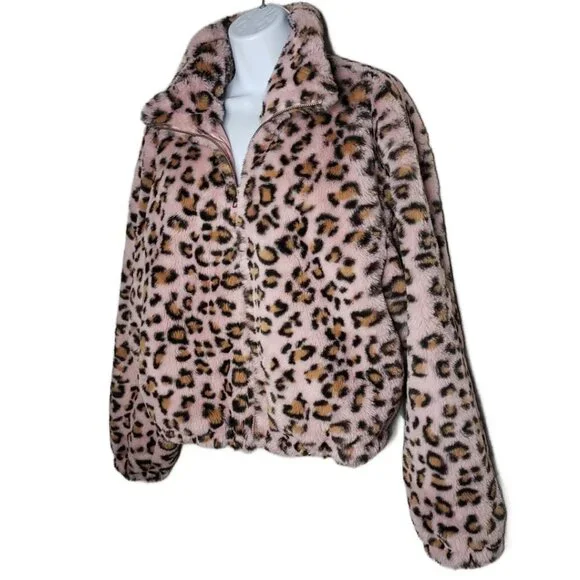 Know One Cares Women's Plush Leopard Print Full Zip Jacket, Pockets Sz M (1202) - Picture 2 of 6
